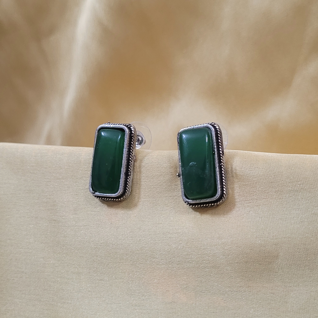 Mona Stud Rectangle