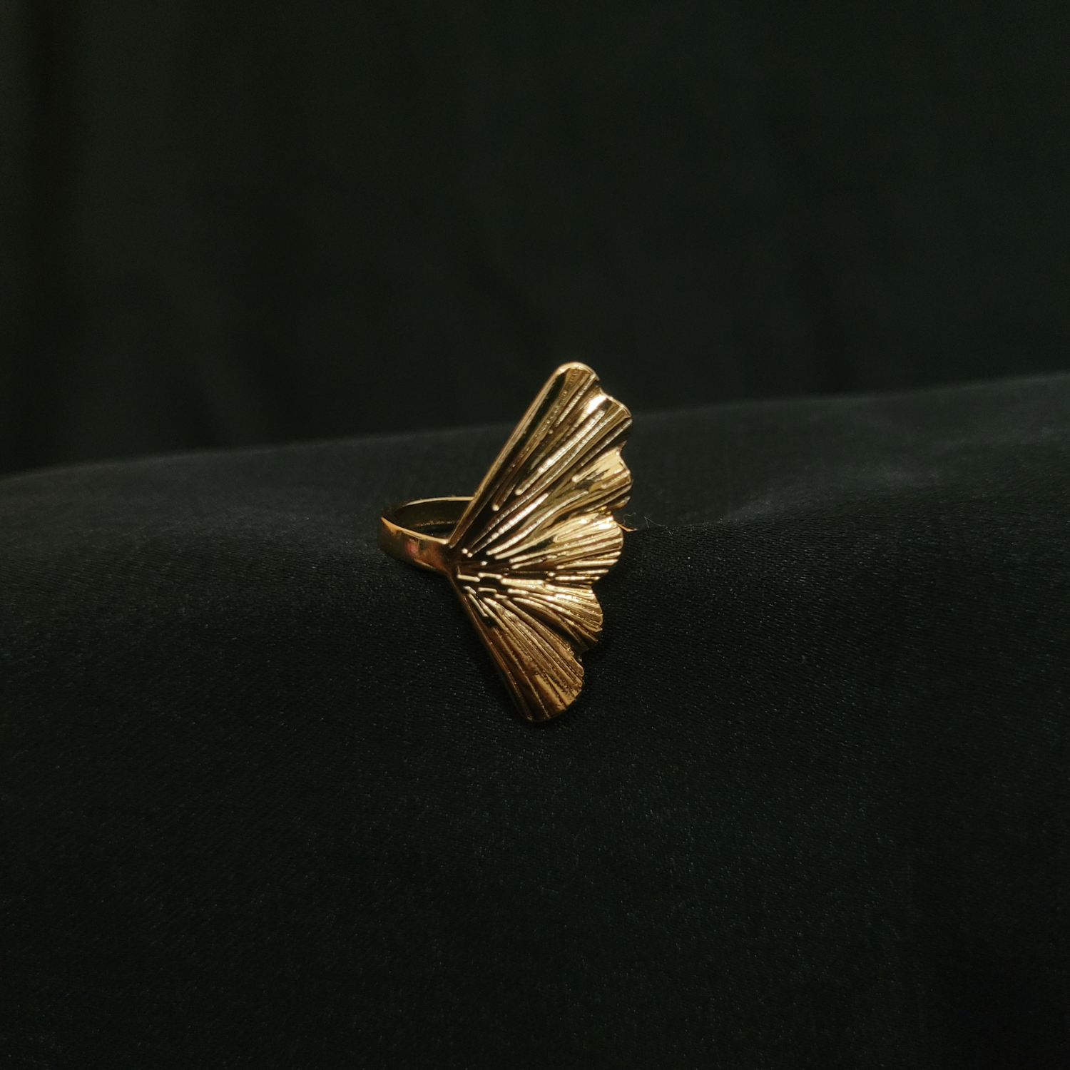 Brass Anti-tarnish Fully Adjustable Ring- Gingko Leaf Design