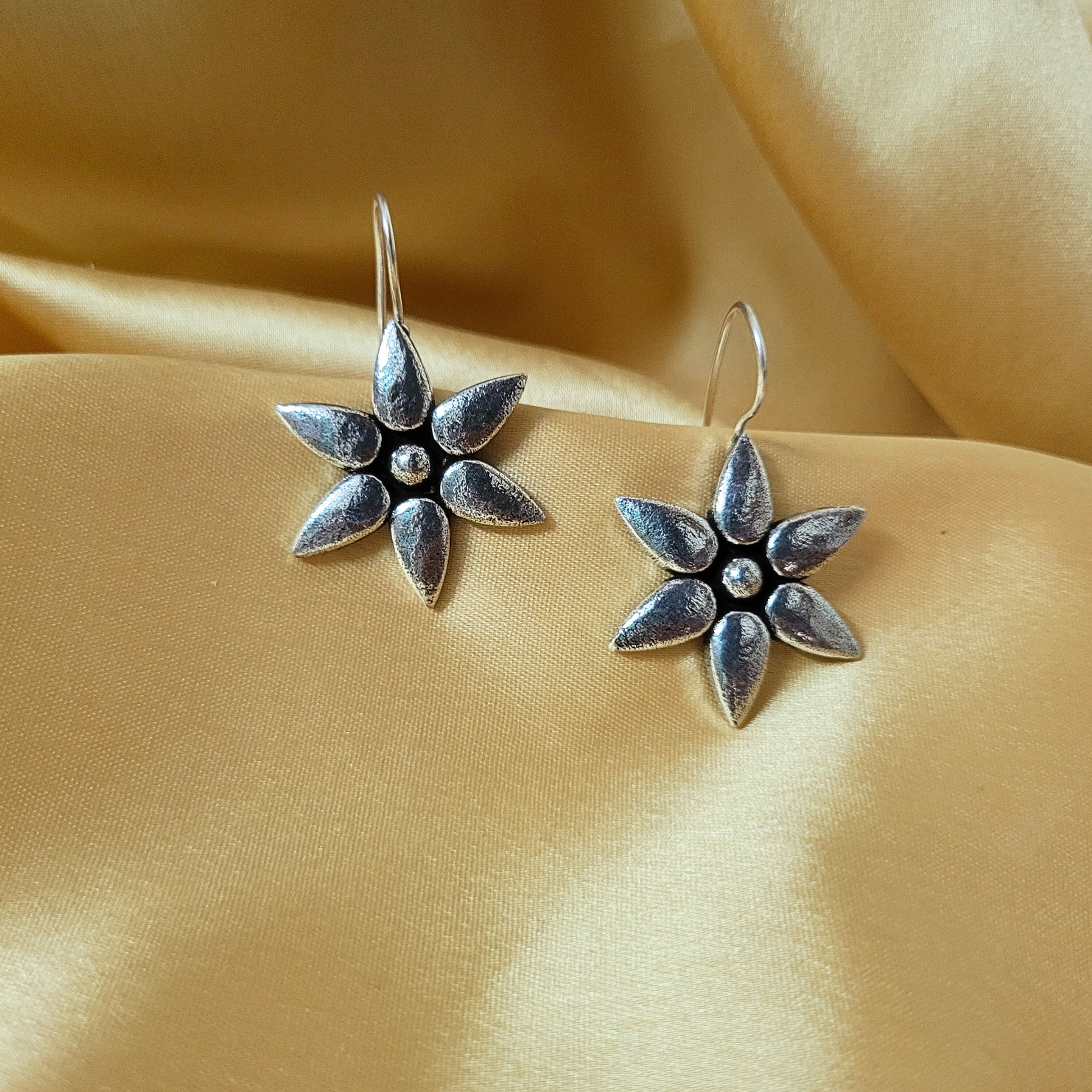 Maaya Earrings