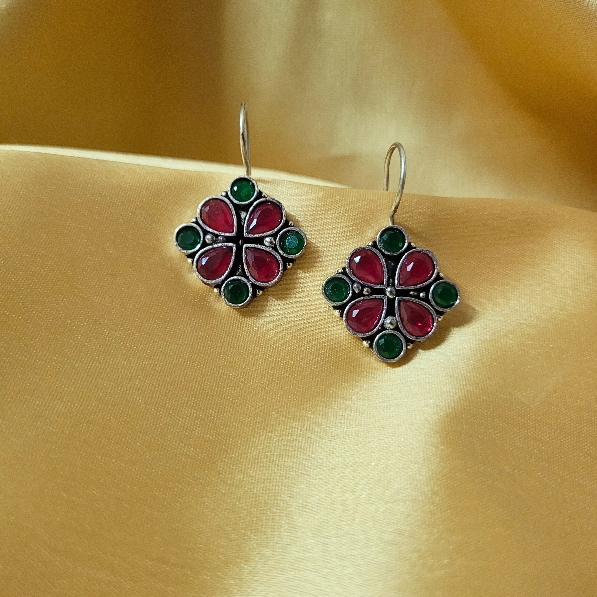 Roop Earrings- Red and Green