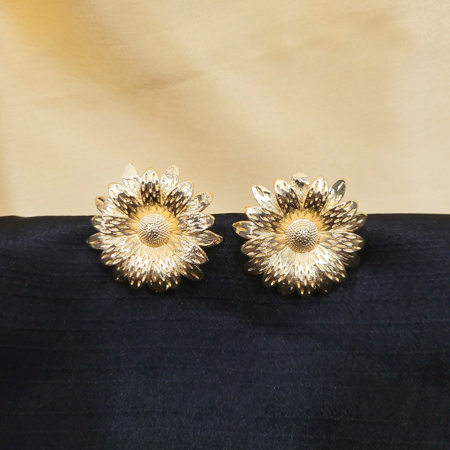 Daisy Earrings
