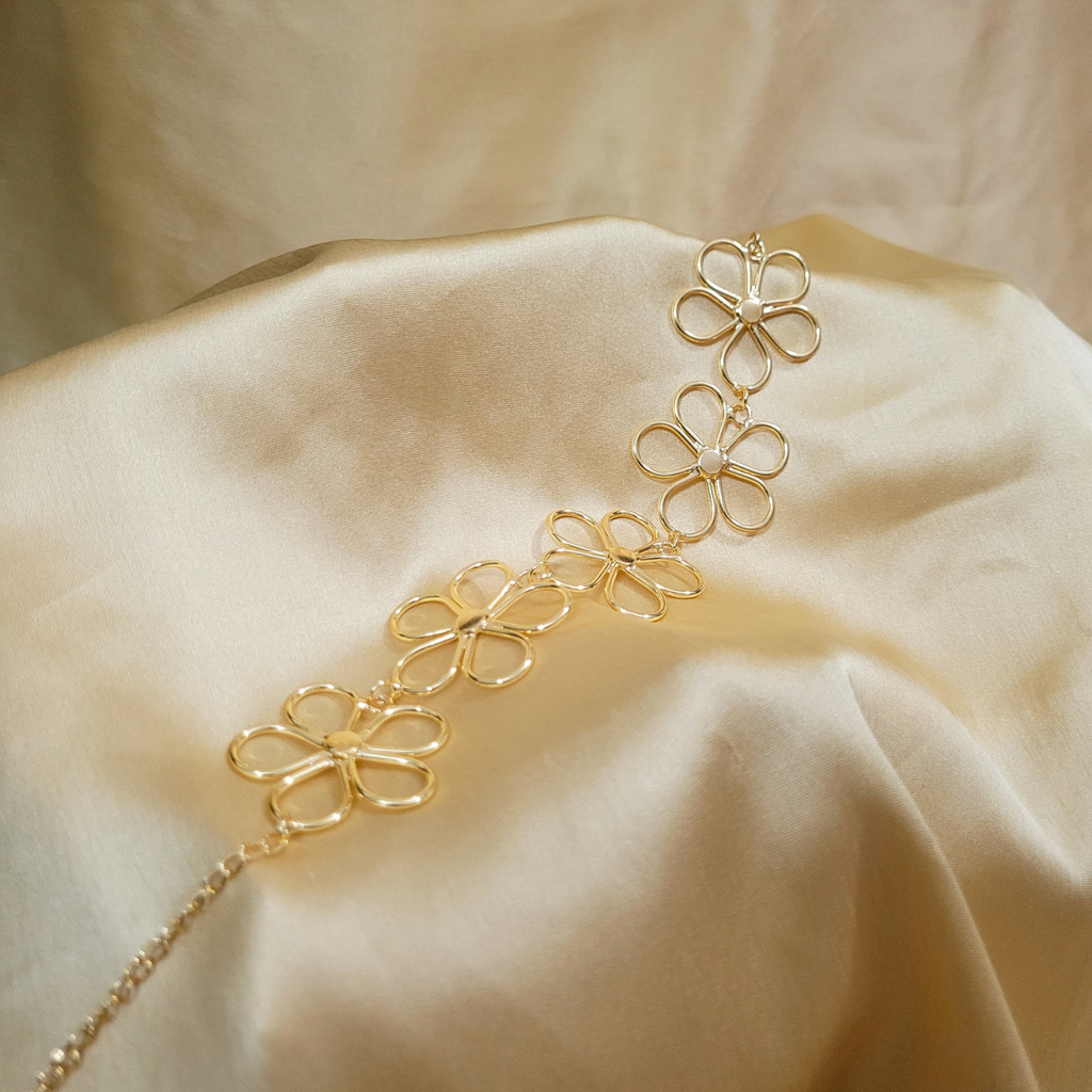 Flower chocker