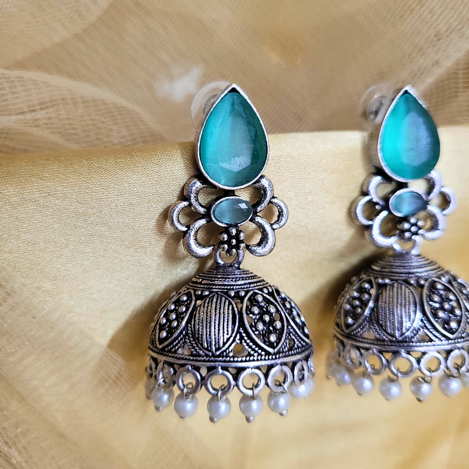 Geet Earring – Jhumka Style