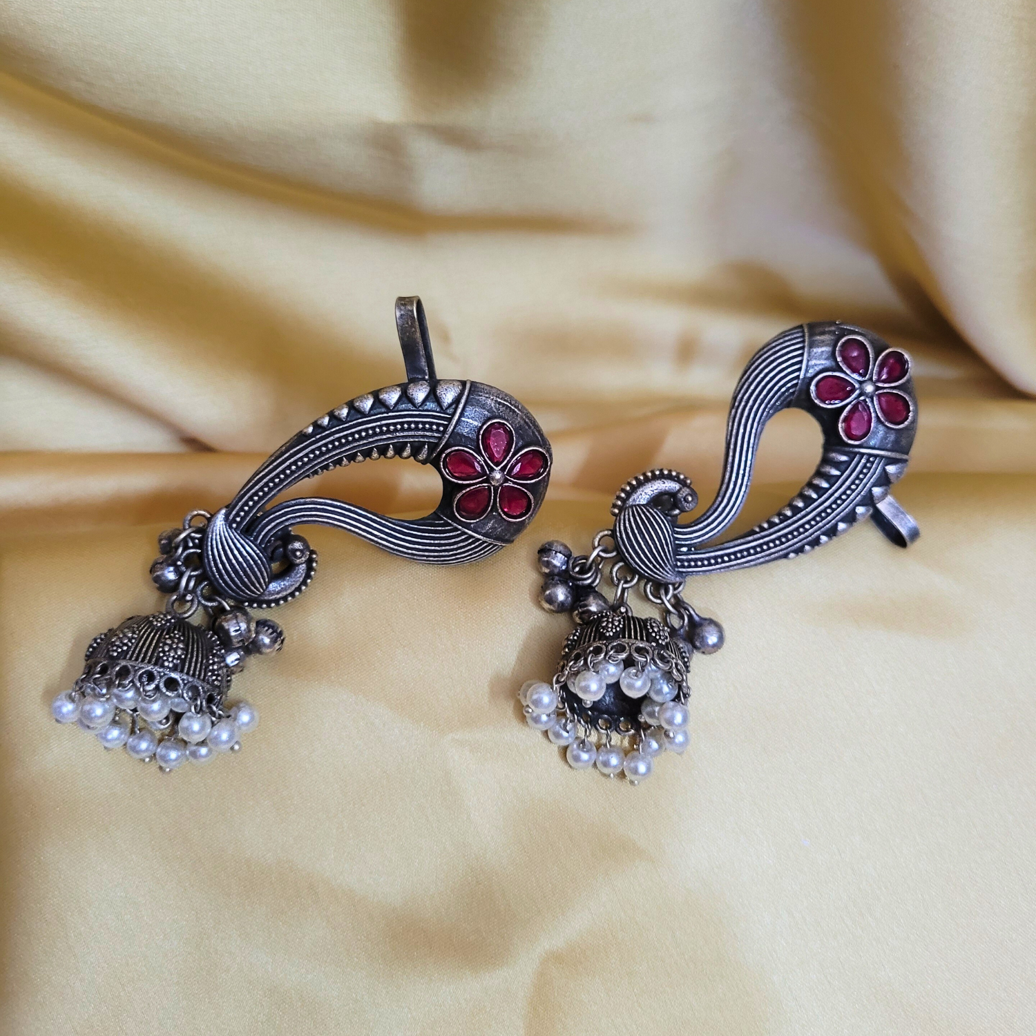 Preeti Earring – Earcuff + Jhumka