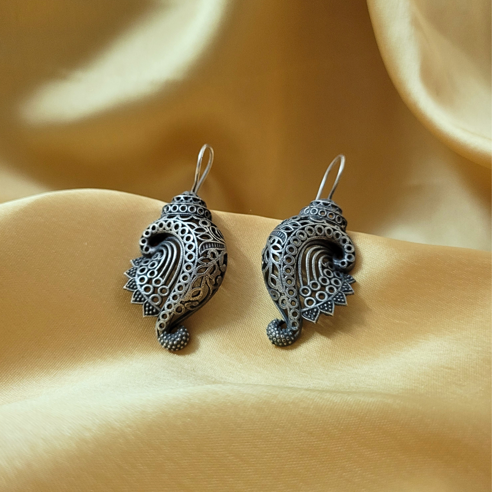 Keya Earrings