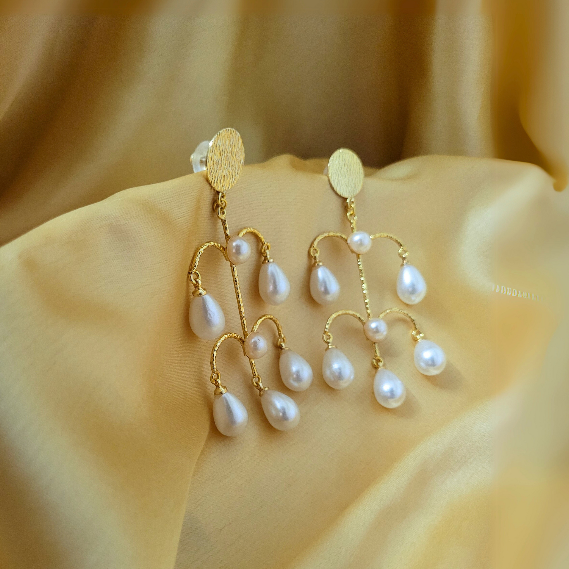 Pearline Earrings