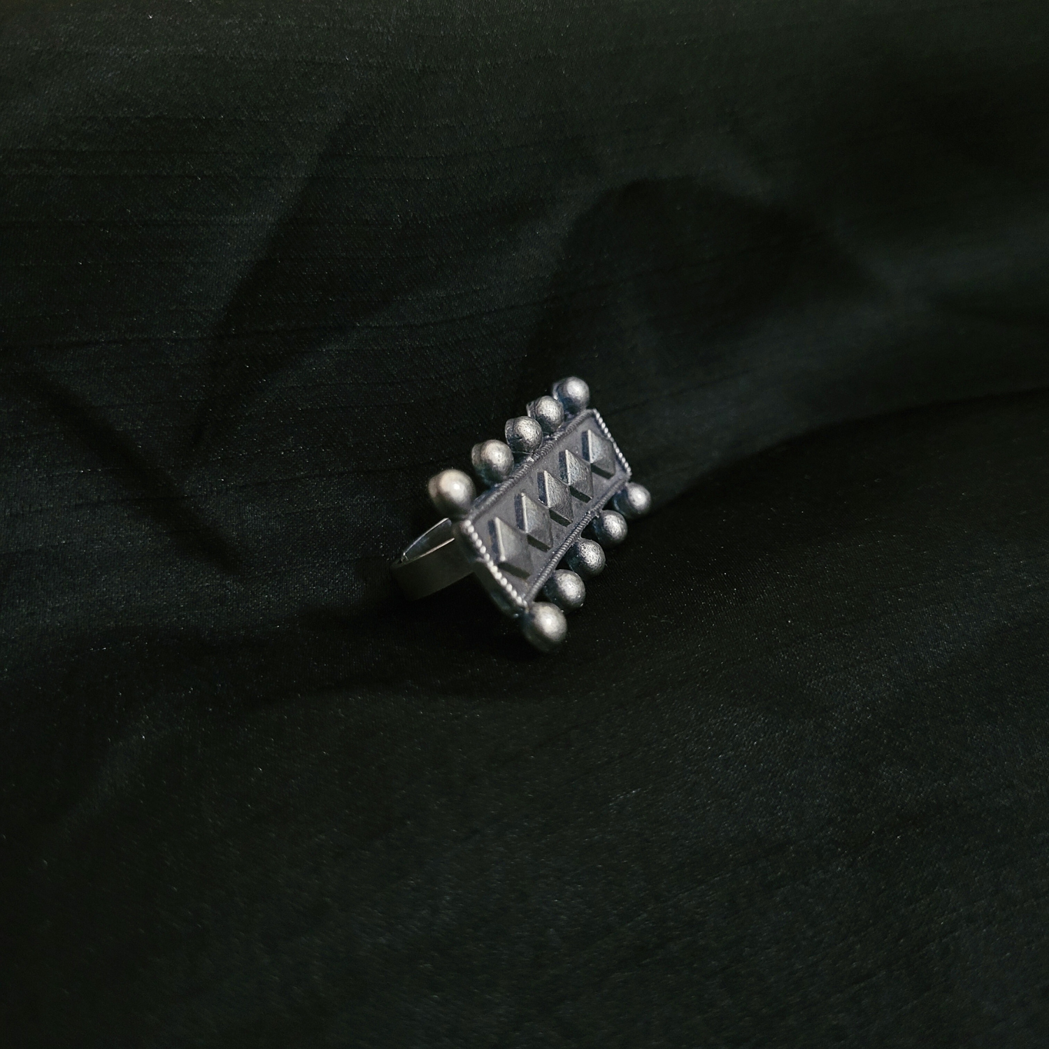 German Silver Fully Adjustable Ring - Kolam