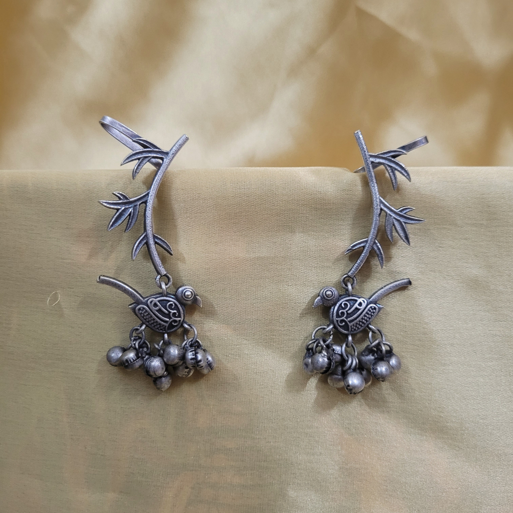 Jenna Earcuff